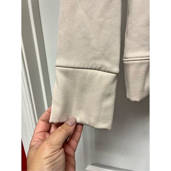 5.11 Tactical Cream  Elizabeth Crew Sweatshirt in M   EUC - Picture 4 of 6